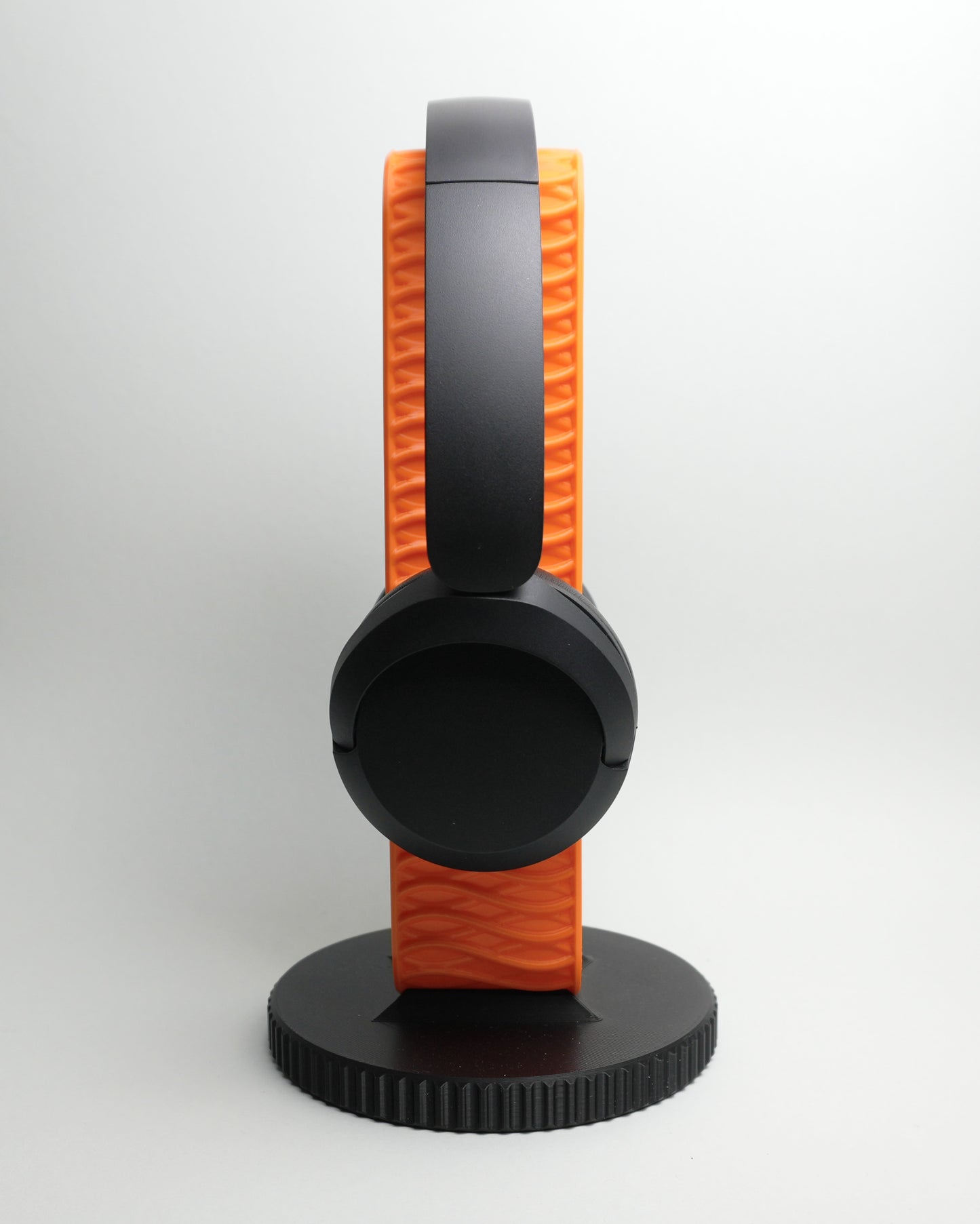 Modern Tech Style Headphone Stand - Futuristic 3D Printed Headset Holder for Minimalist Home