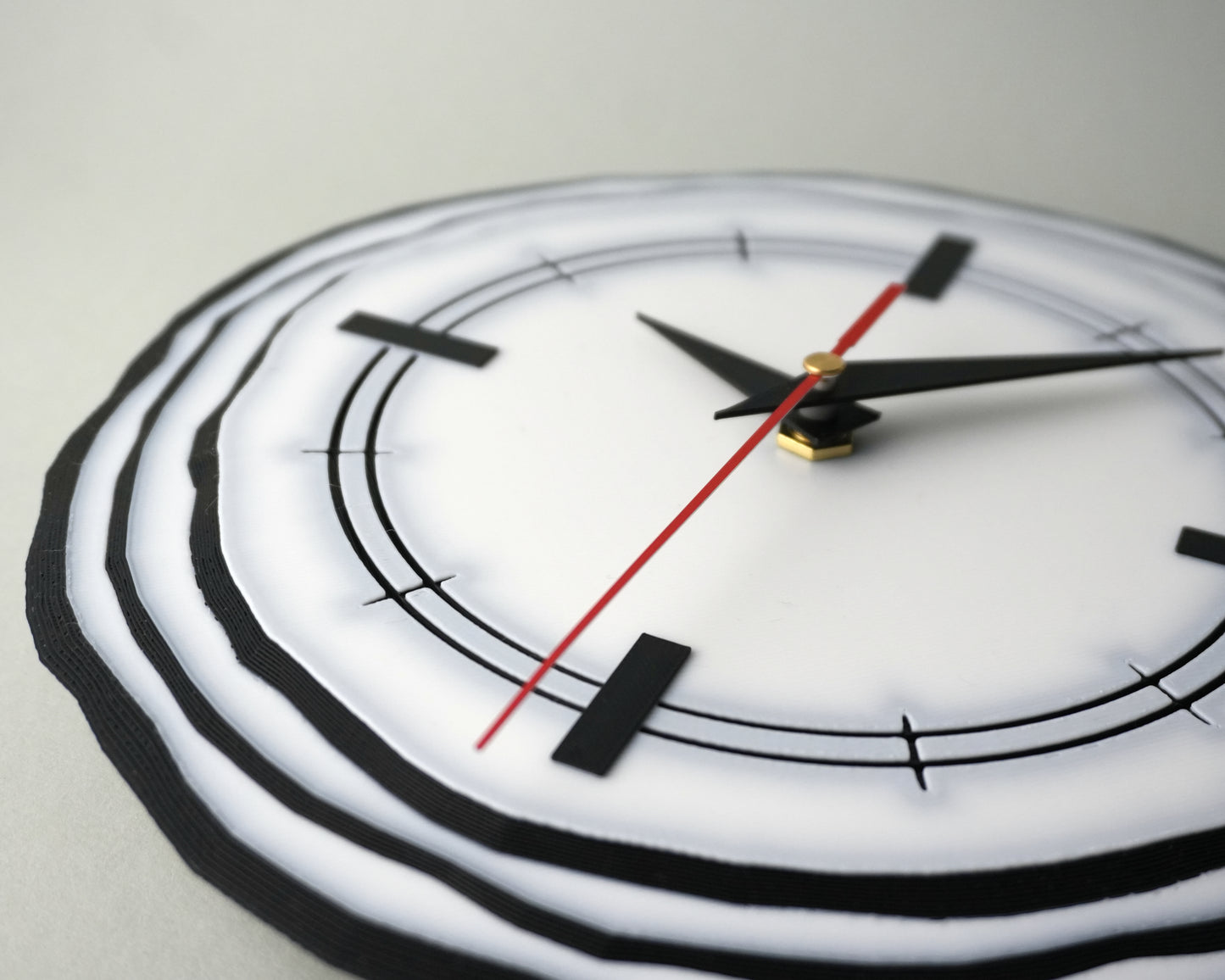 3D Sketch Wall Clock – Decorative Clock for Study Room, Studio, or Home Library 22cm Diameter